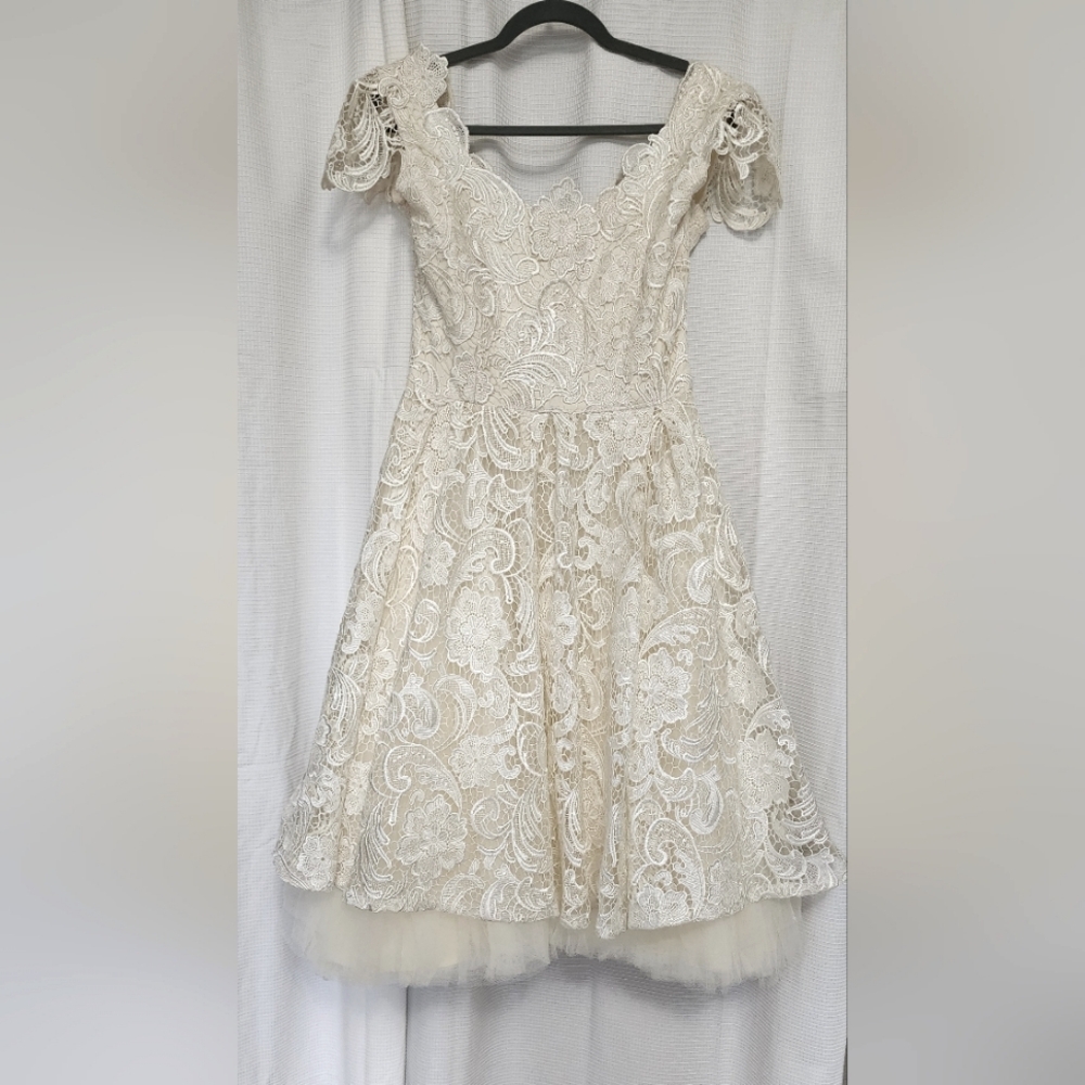 Chotronette Dress
